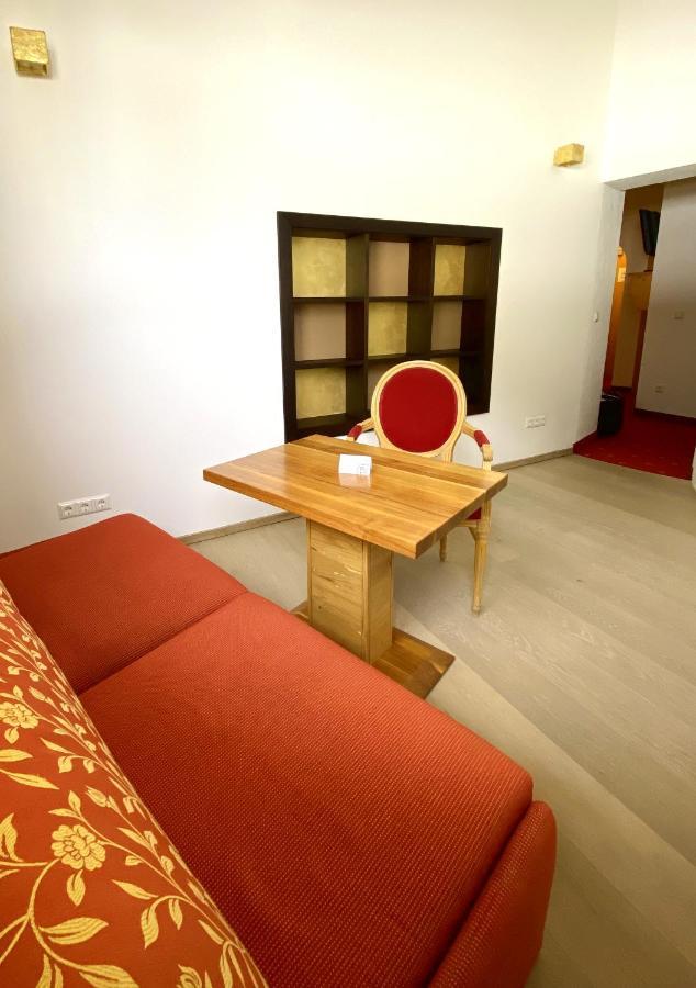 Hotel Alpina Ишгль Экстерьер фото