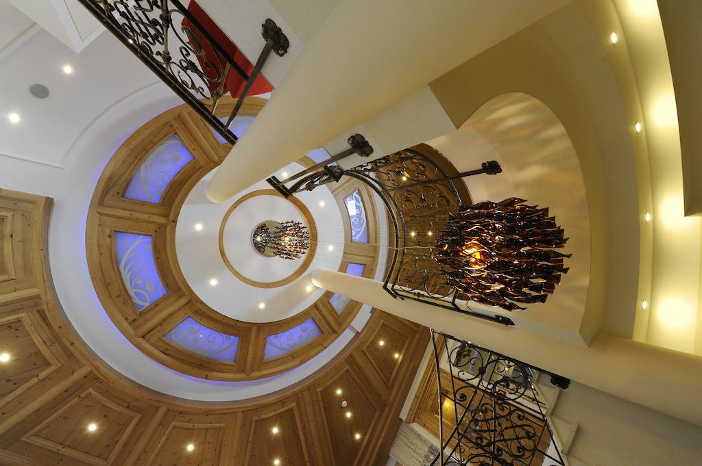 Hotel Alpina Ишгль Экстерьер фото